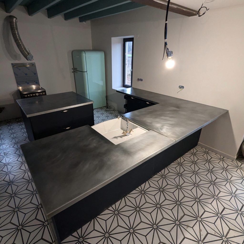 plan de cuisine zinc patine 38546 Vignieu